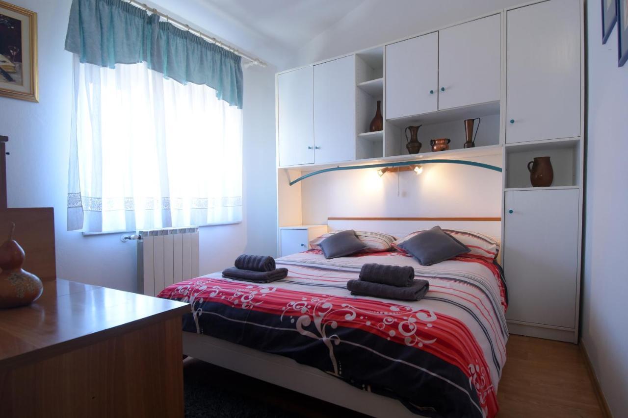 Апартаменти Gallery Premium 99 Near Ammphiteatre With Garage 5 Days And More Gratis Пула Екстер'єр фото