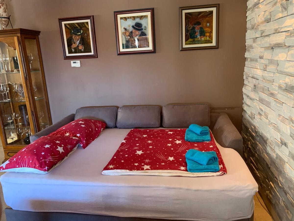 Апартаменти Gallery Premium 99 Near Ammphiteatre With Garage 5 Days And More Gratis Пула Екстер'єр фото
